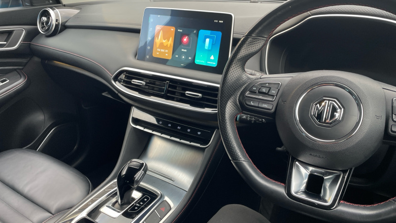 MG HS 1.5 T-GDI PHEV Trophy 5dr Auto Hatchback